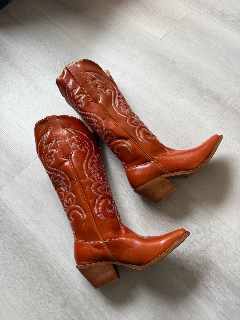 Tall Western Heeled Boots in Burnt Tan Leather NEVER WORN